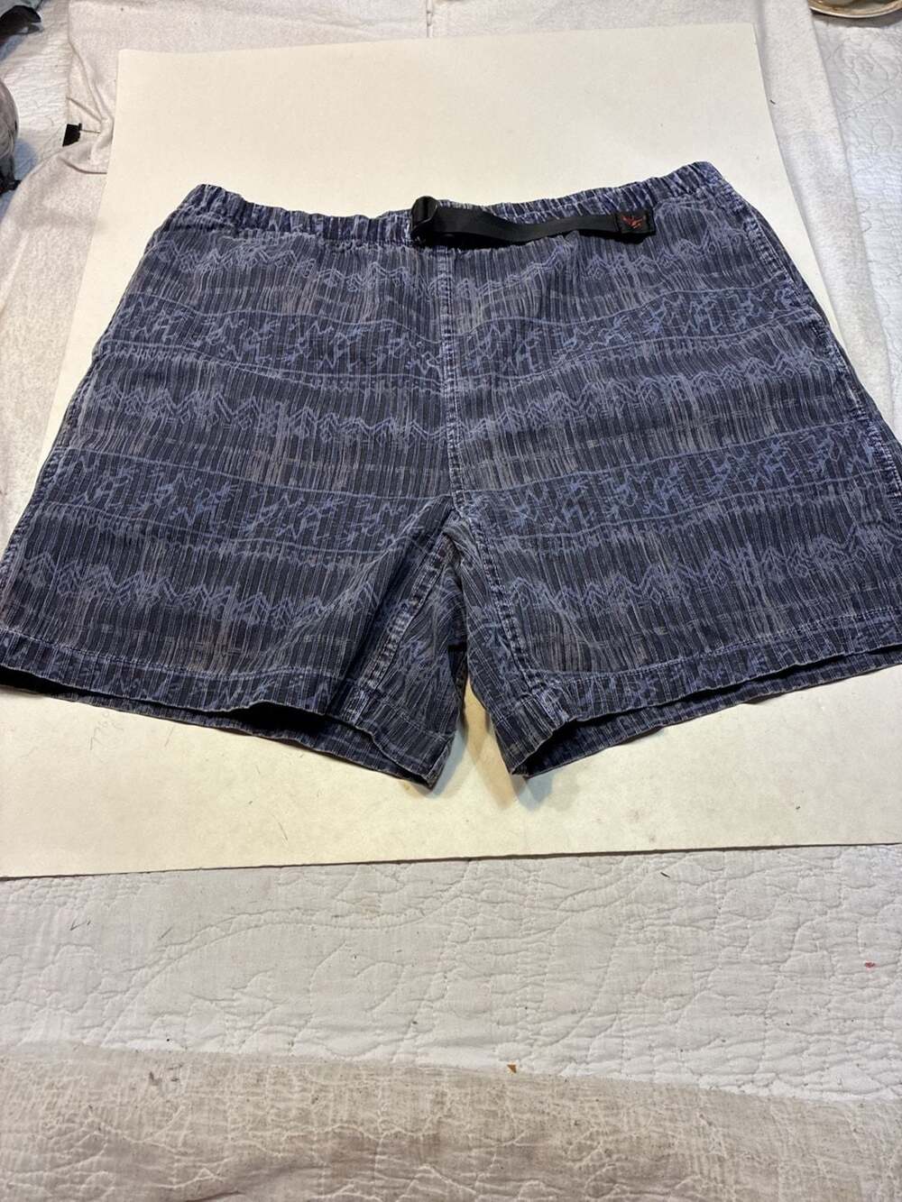Gramicci Vintage 90s Made in USA 100% Cotton Aztec Tribal Print Belted Shorts Wo